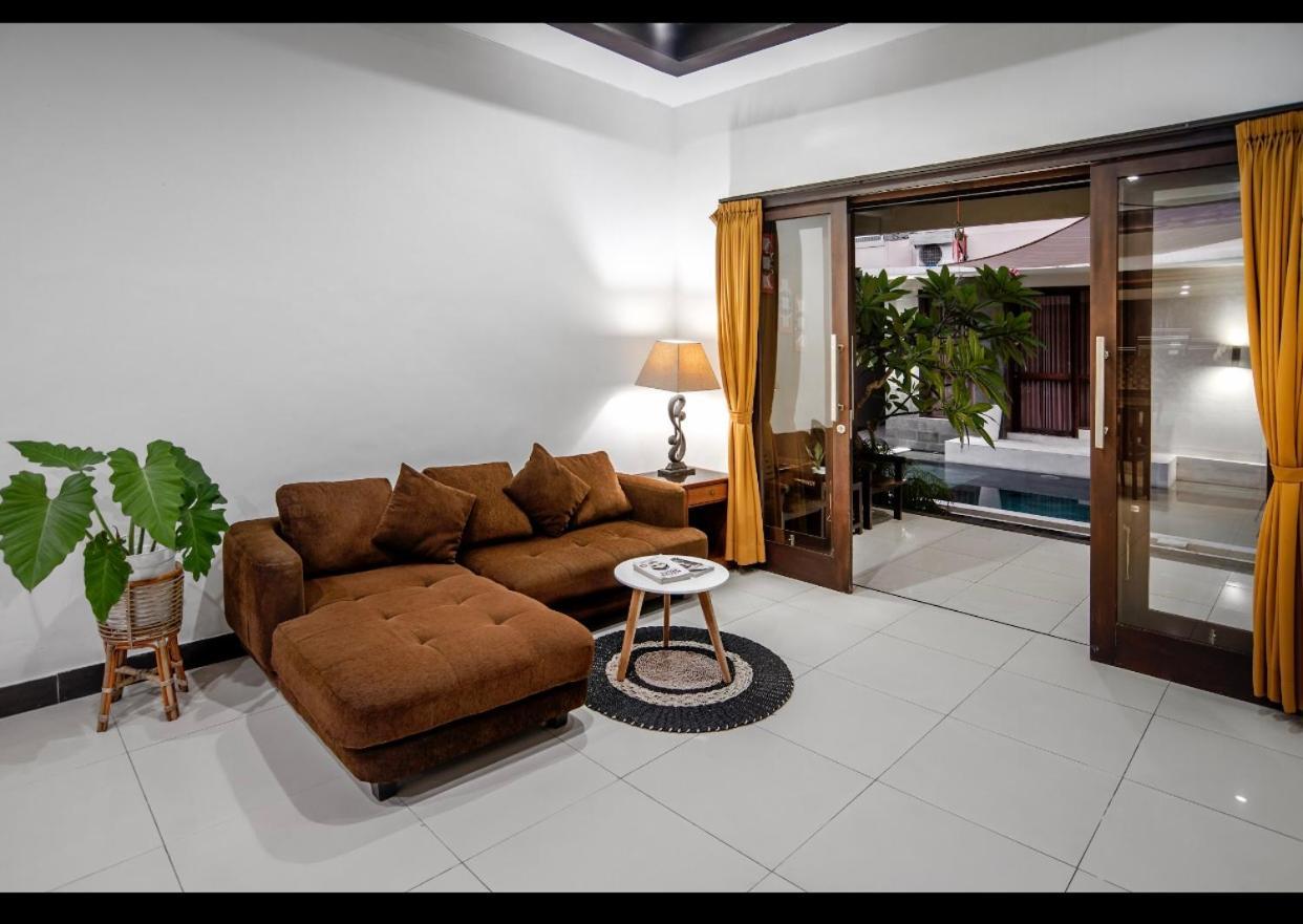 Pondok Arya Kuta Villas By Kamara Luaran gambar
