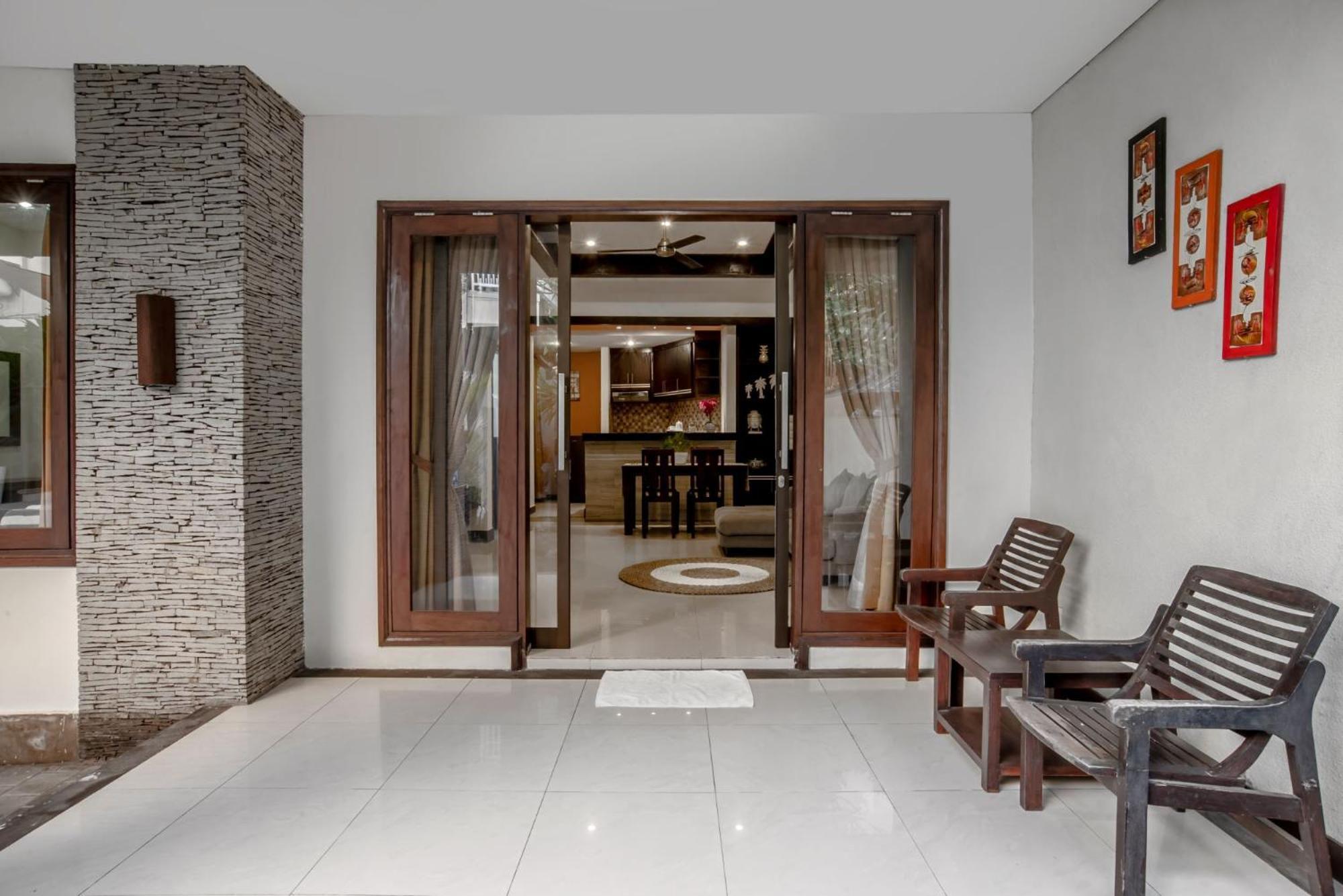 Pondok Arya Kuta Villas By Kamara Bilik gambar
